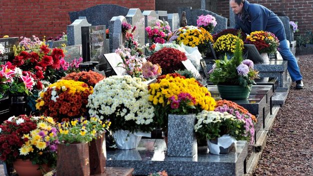 flores al cementerio
