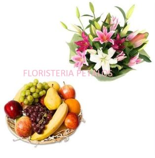 Cesta de frutas y bouquet Leo