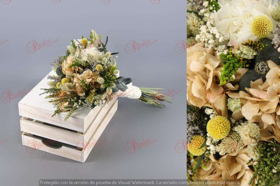 Ramo de novia seco / preservado Craspedia ocre